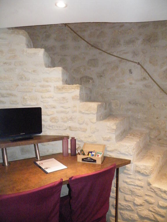 Gite Lorengrain Bruyeres-et-Montberault Номер фото