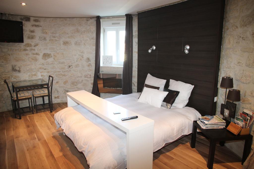 Gite Lorengrain Bruyeres-et-Montberault Екстер'єр фото